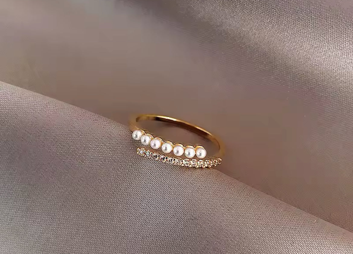 Stackable rhinestone ring with pearls
