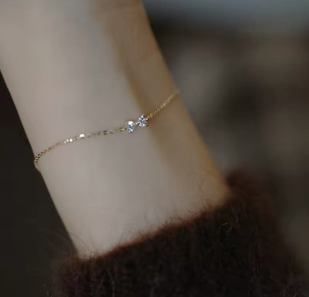 Bow charm bracelet