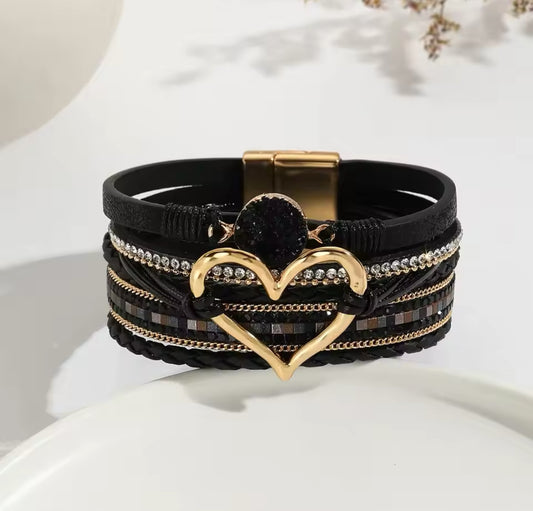 Love heart charm bracelet bangle